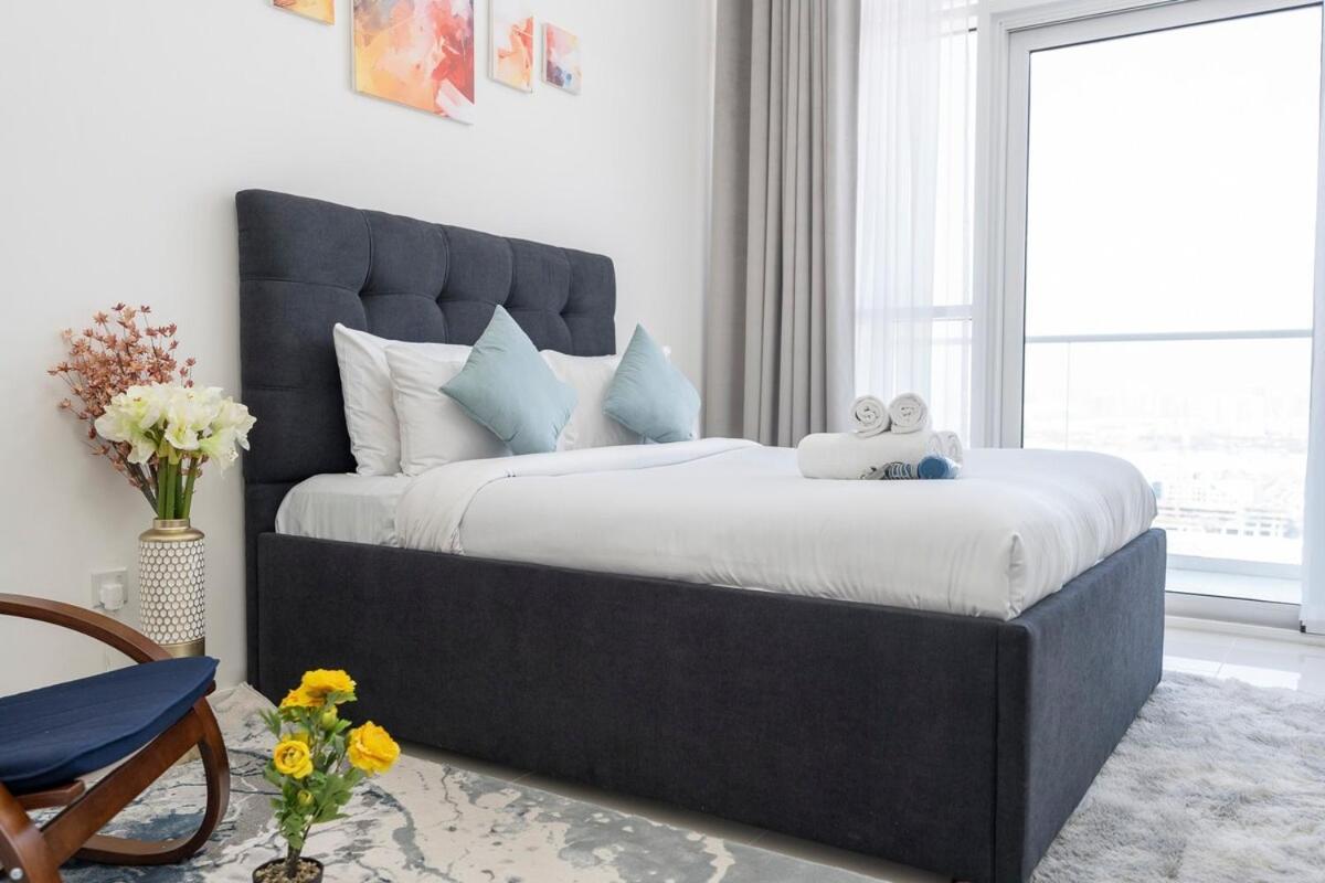 Apartment Charming At Carson Tower B In Damac Hills!