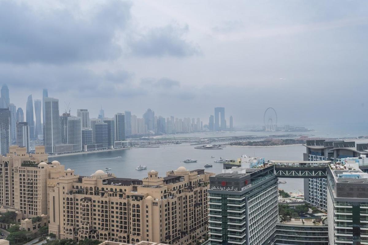 Serene Seaside Studio On Palm Jumeirah Apartment Dubai