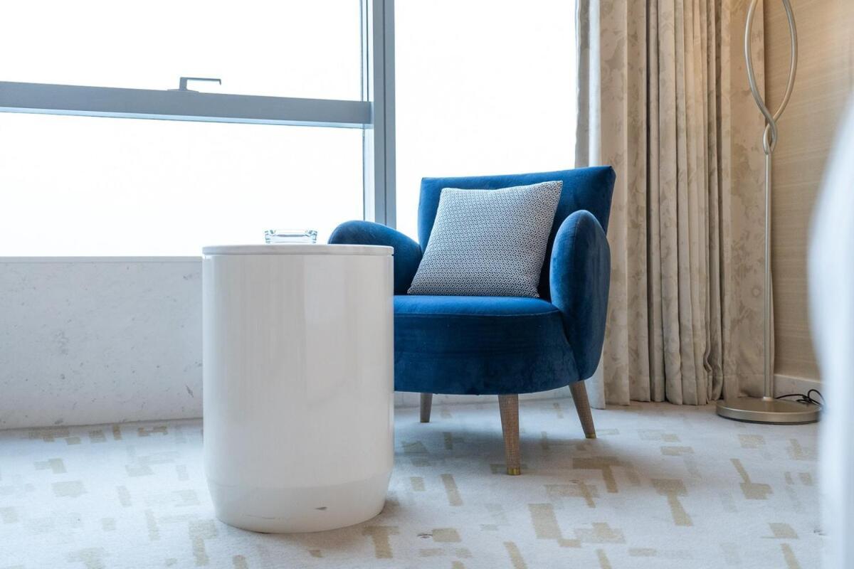 Serene Seaside Studio On Palm Jumeirah Dubai