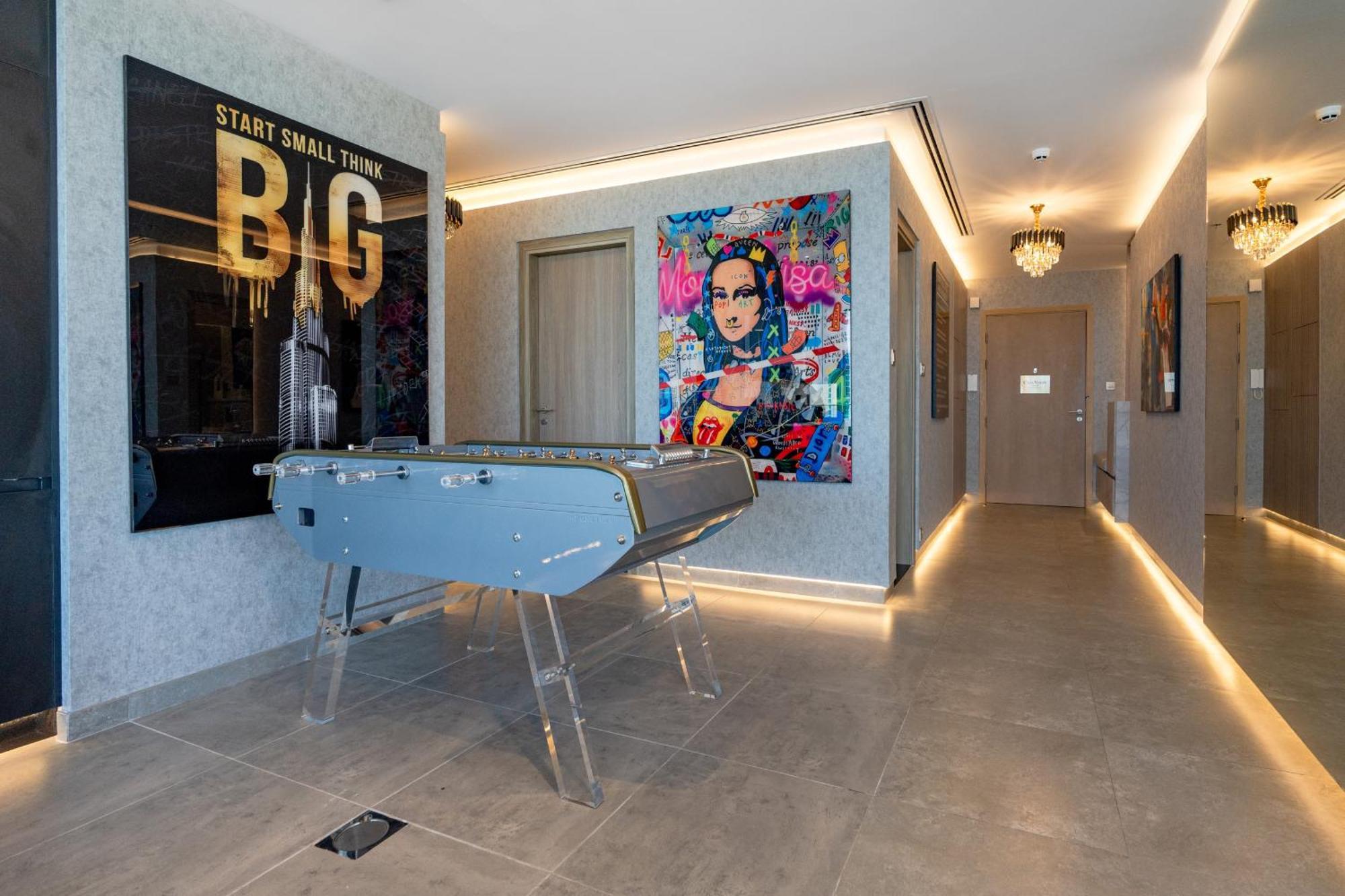 Vayk- Ultra Modern 3 Bd Marina Retreat With Stunning Views