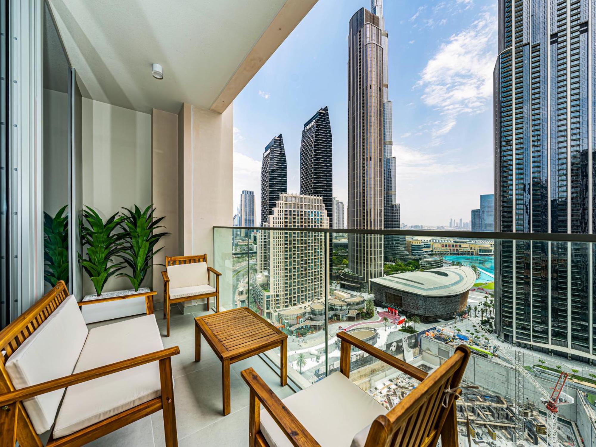 Apartment Luxury 4br Apt-iconic Burj Khalifa &fountain Views *
