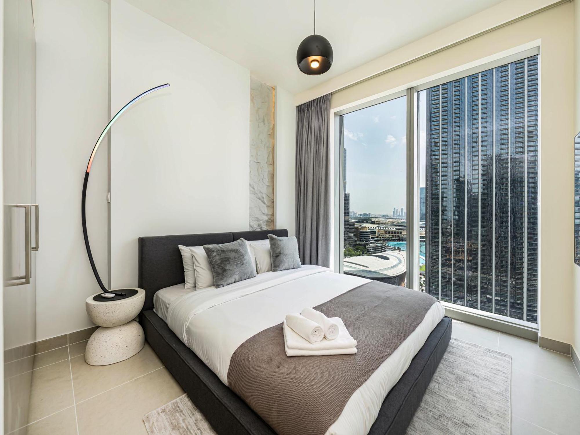 Apartment Luxury 4br Apt-iconic Burj Khalifa &fountain Views *