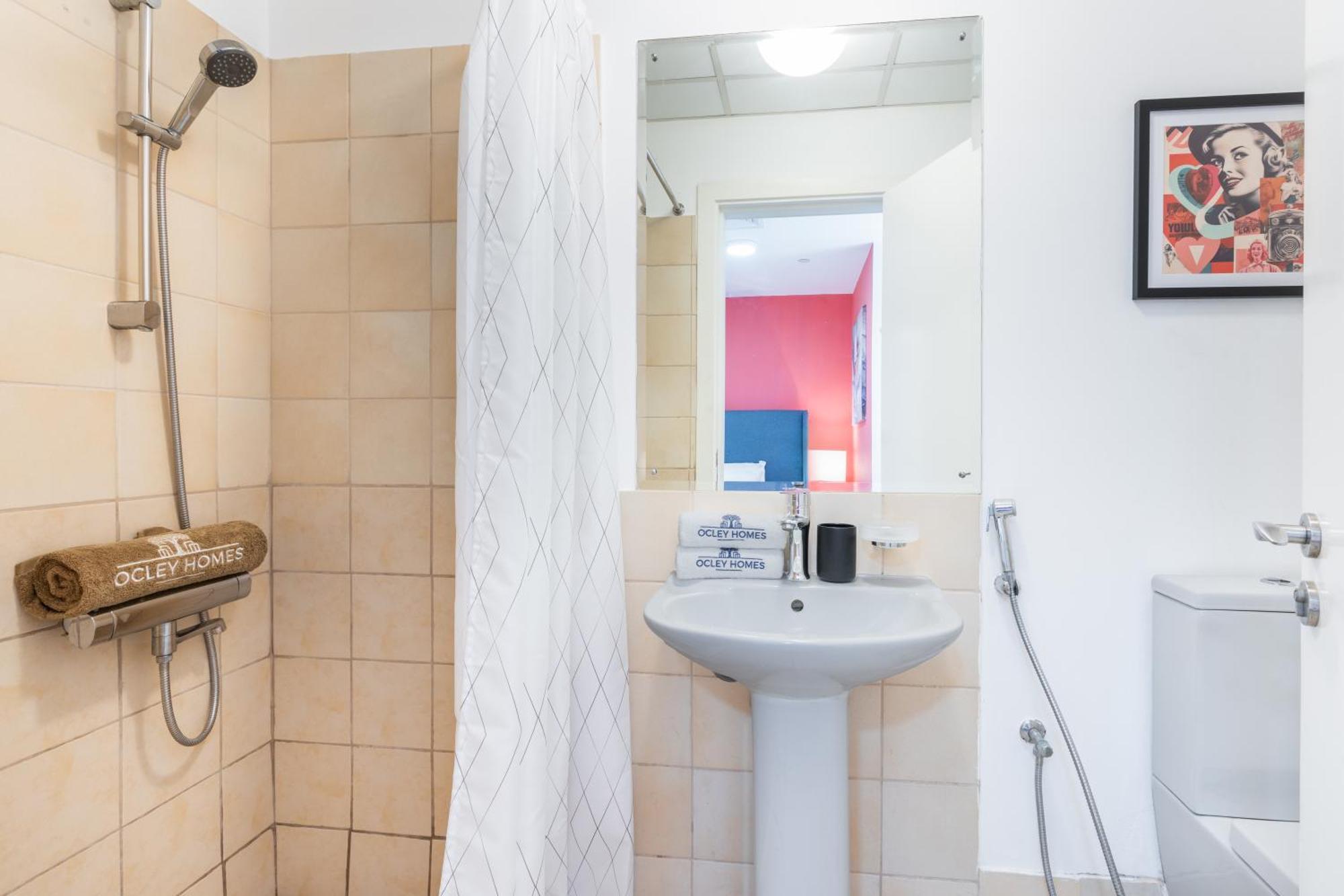 Stylish 4br Steps Away From Jbr Apartment Dubai