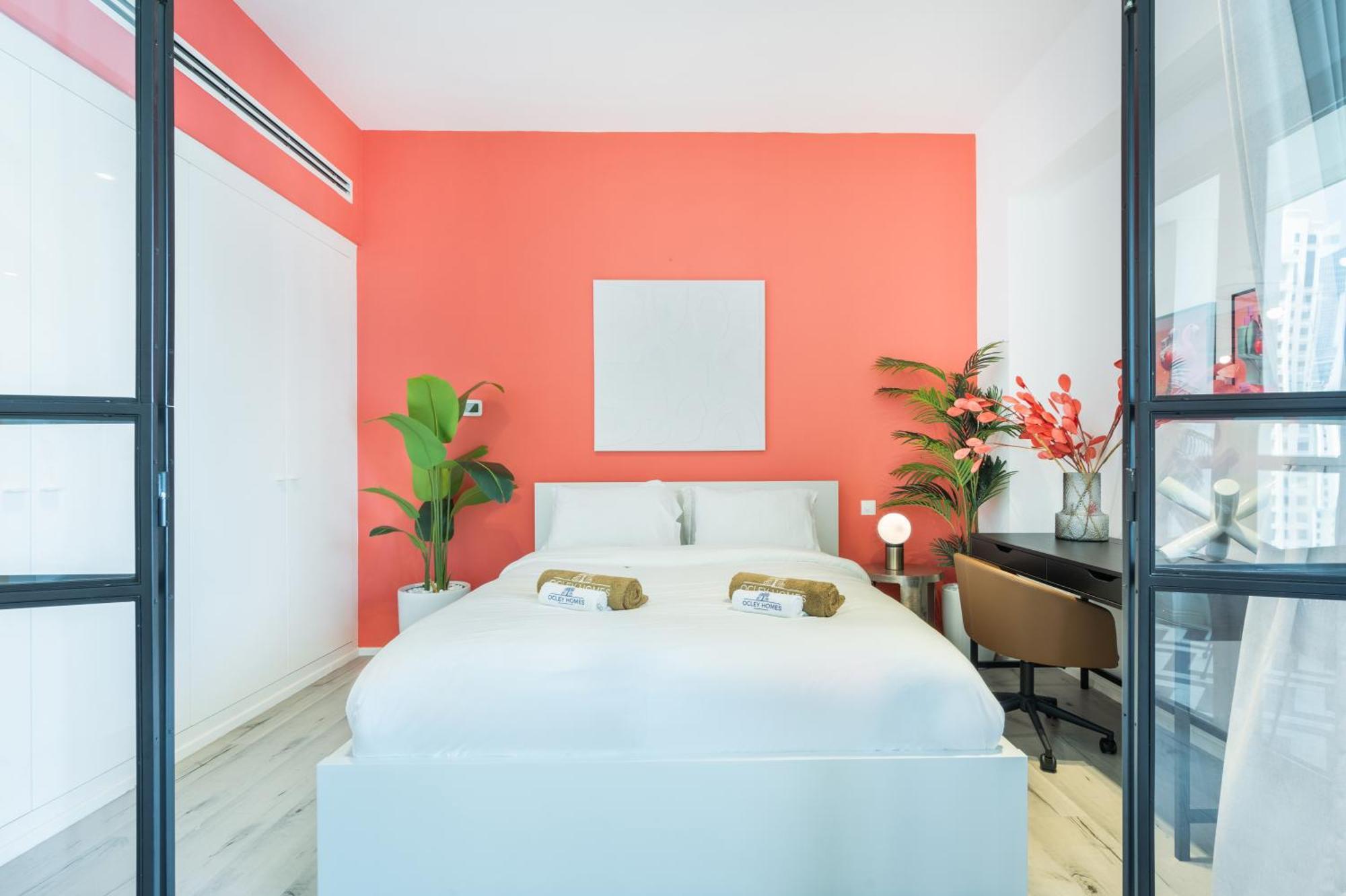 Stylish 4br Steps Away From Jbr