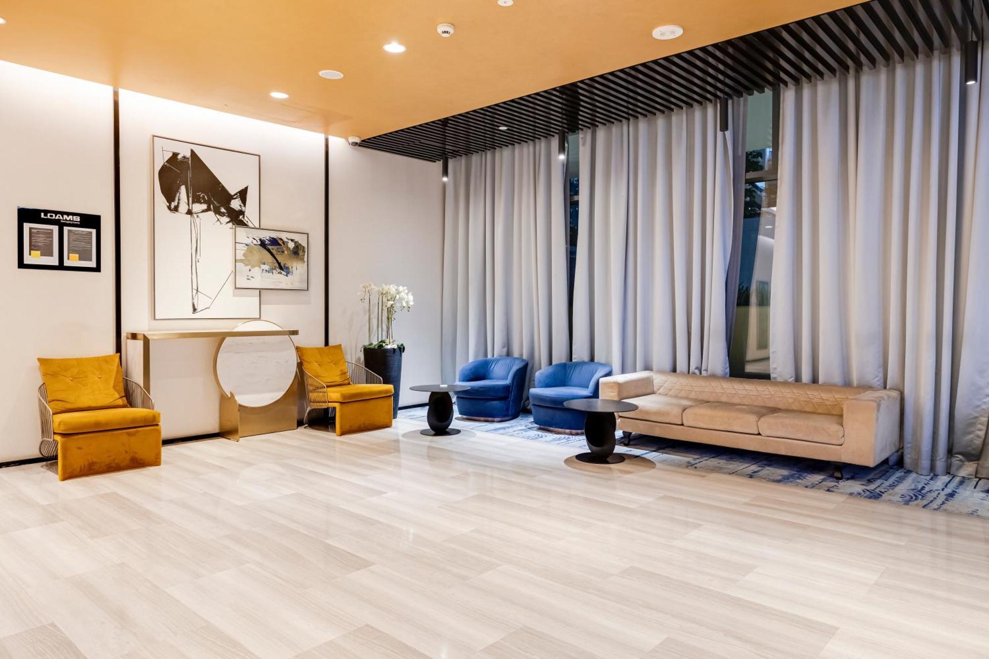 Chic 1br Getaway- 4min Walk To Business Bay Metro & 10min To Burj Khalifa