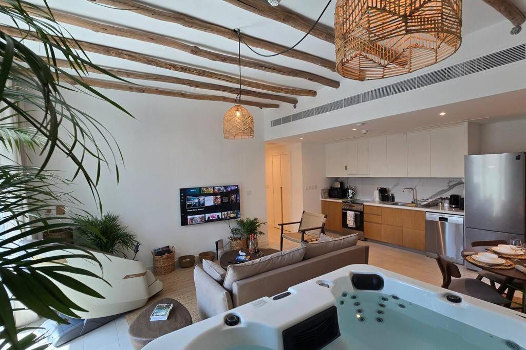 Private 1br Biophilic Retreat With Access & Infinity Pool * Dubai