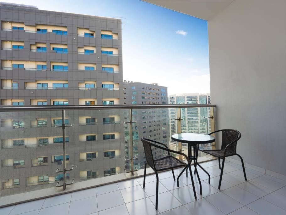 Cozy Business Bay Apartment Dubai