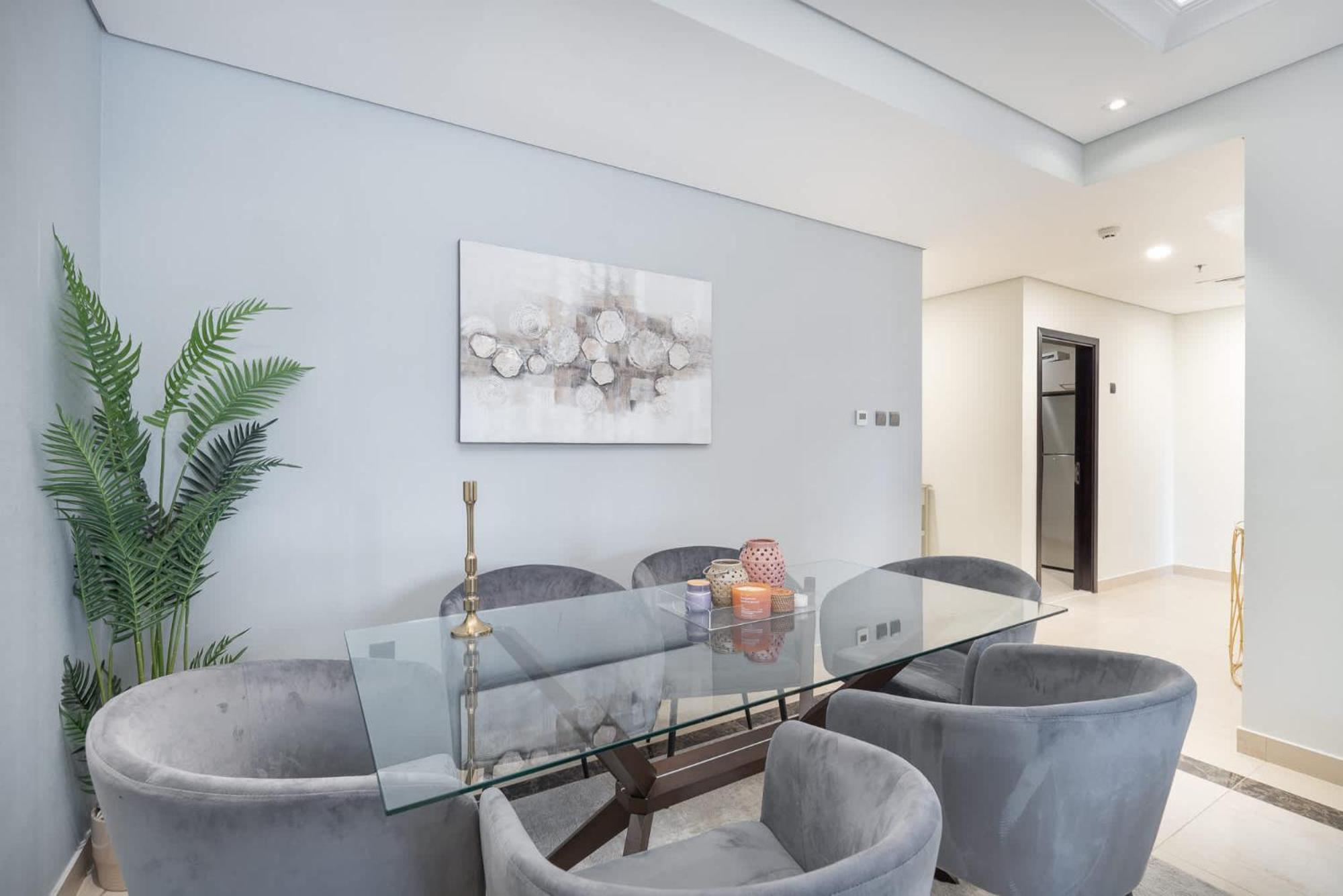 Apartment Absolutely Stunning 3 Bedroom In Downtown