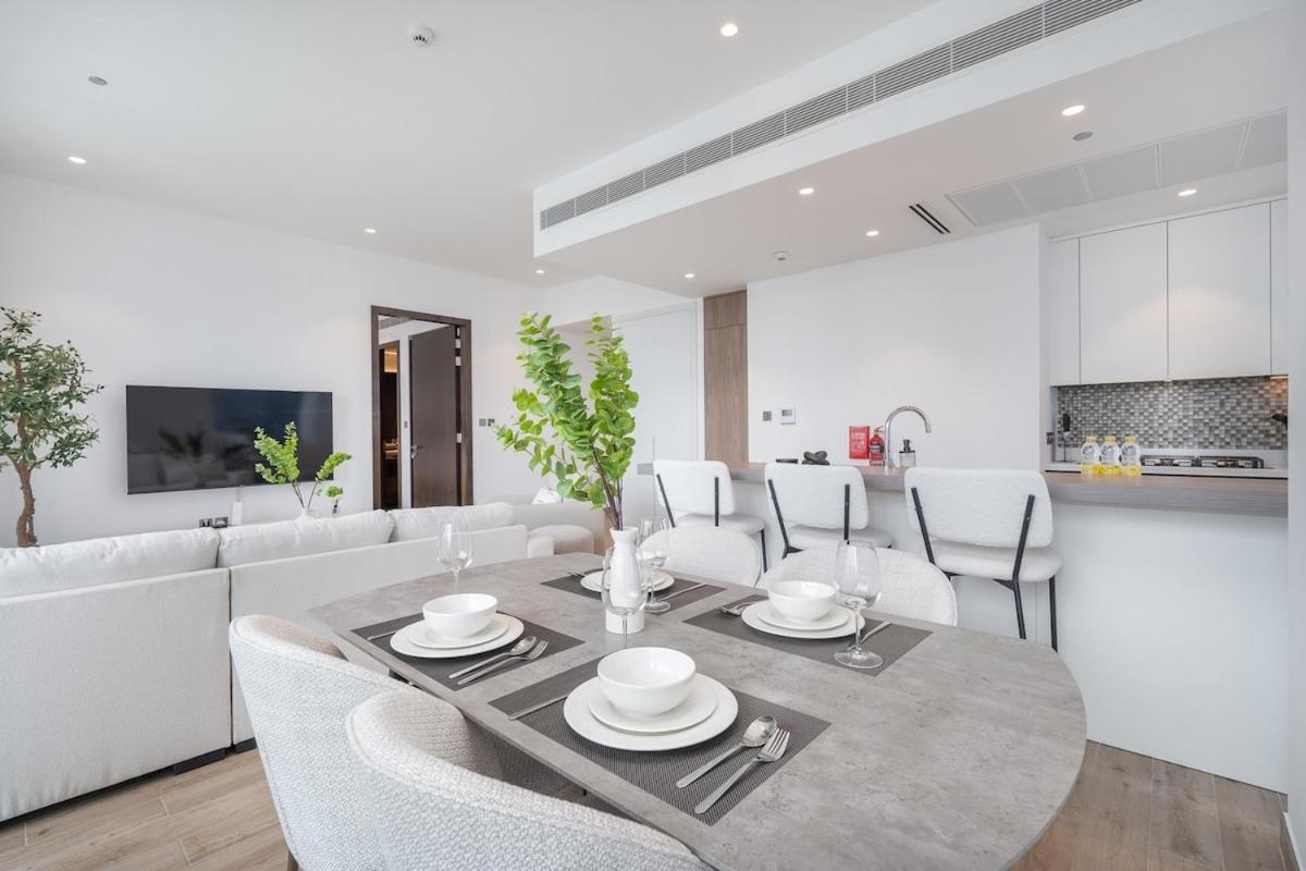 Apartment Stylish 2br Escape For 6 In The Heart Of Marina *
