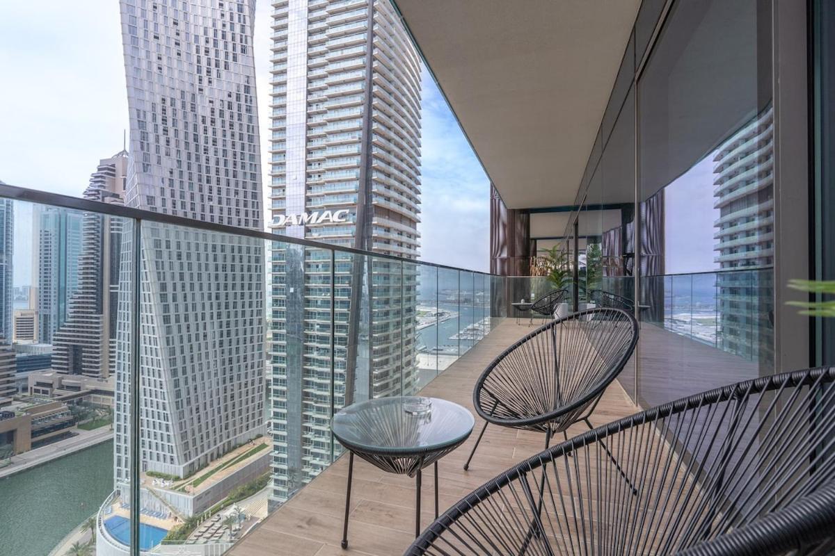Apartment Stylish 2br Escape For 6 In The Heart Of Marina Dubai