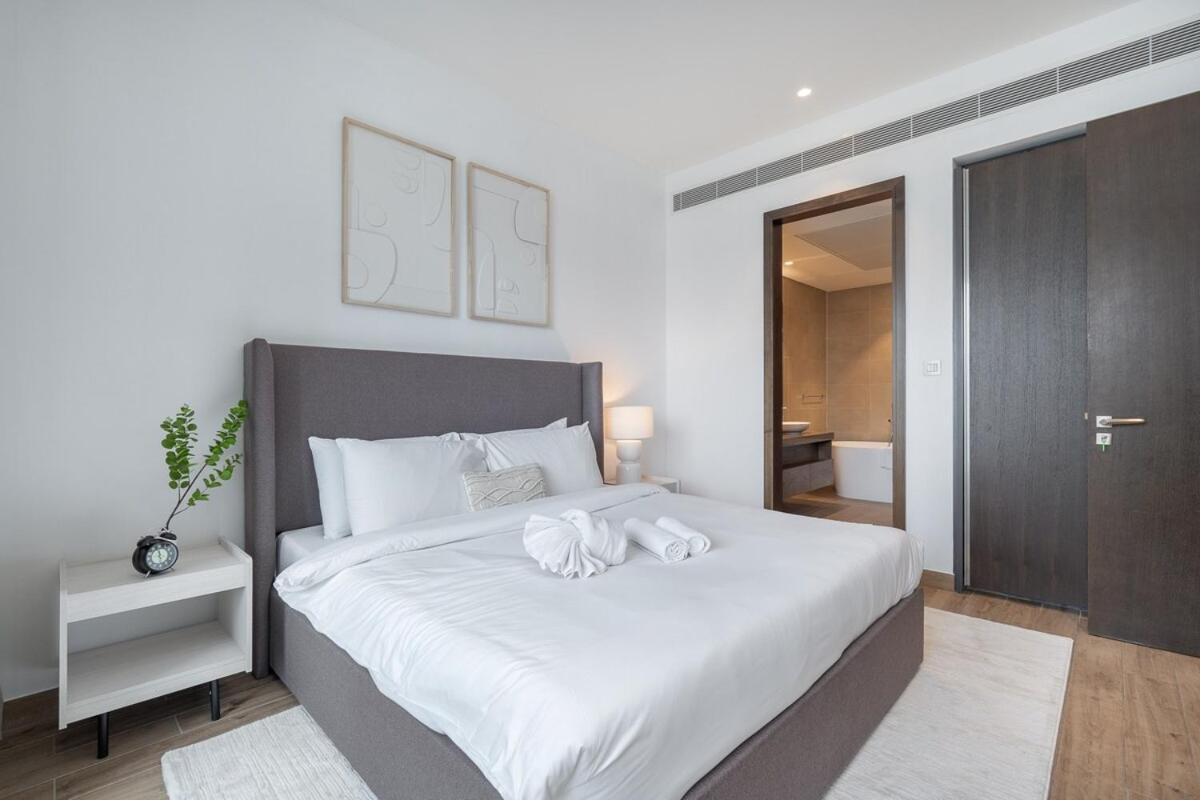 Stylish 2br Escape For 6 In The Heart Of Marina