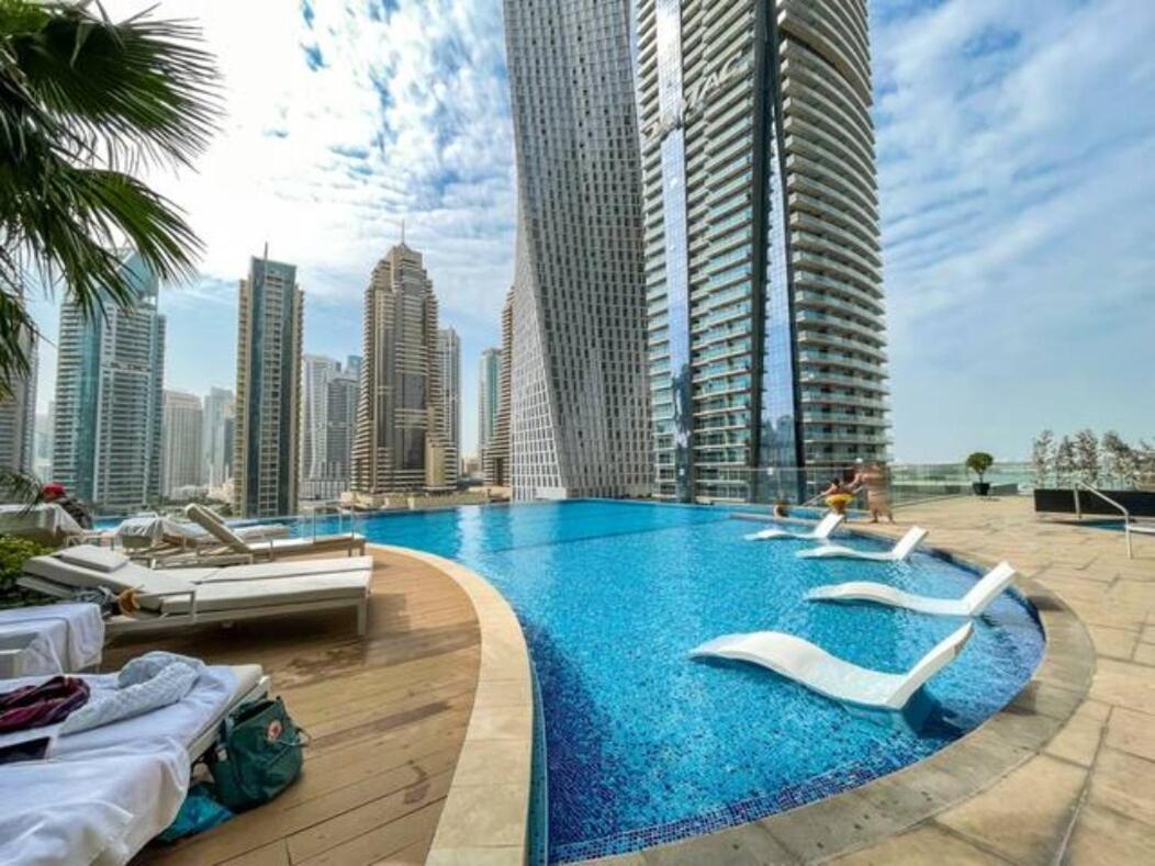 Apartment Stylish 2br Escape For 6 In The Heart Of Marina