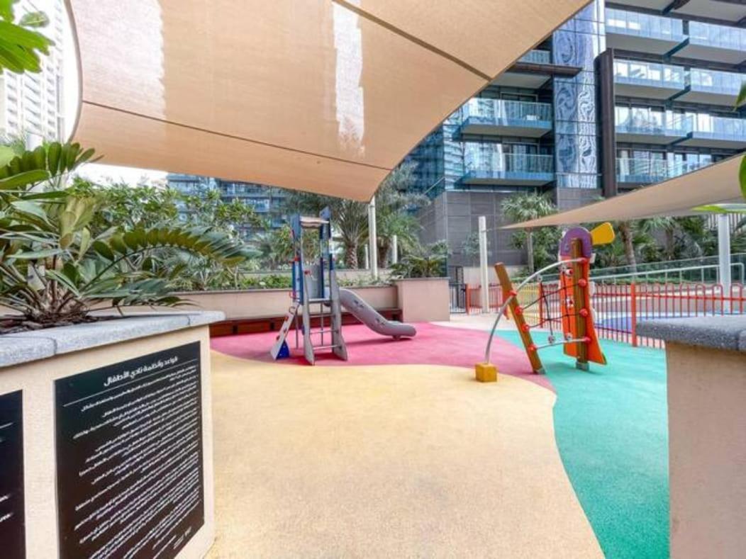 Apartment Stylish 2br Escape For 6 In The Heart Of Marina *