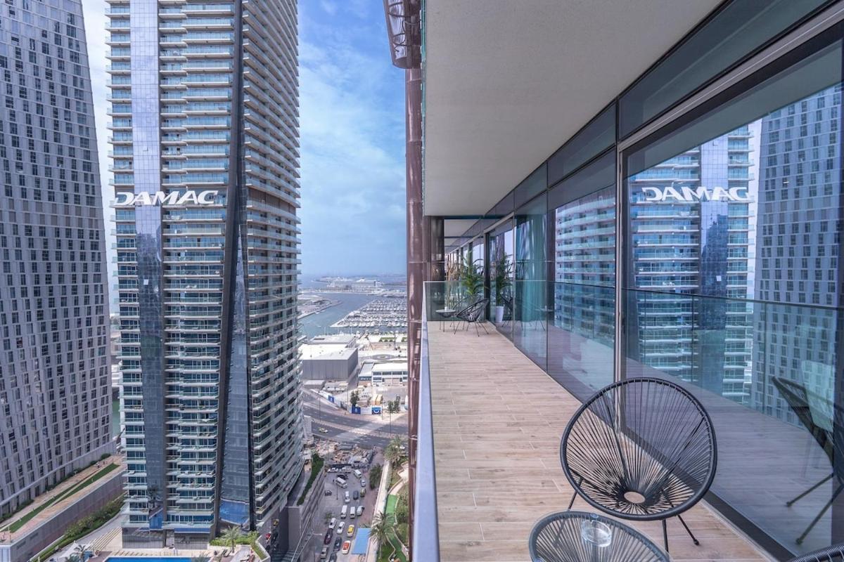 Stylish 2br Escape For 6 In The Heart Of Marina Dubai