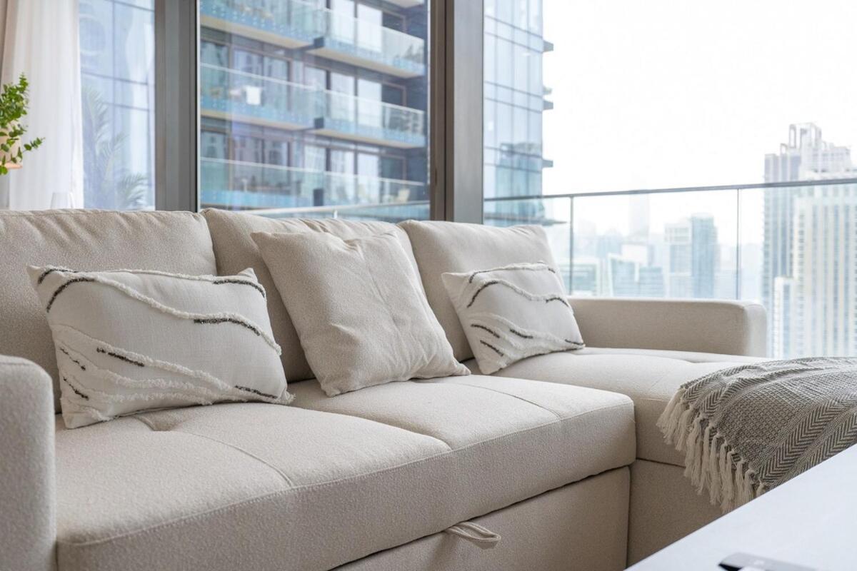 Stylish 2br Escape For 6 In The Heart Of Marina Dubai
