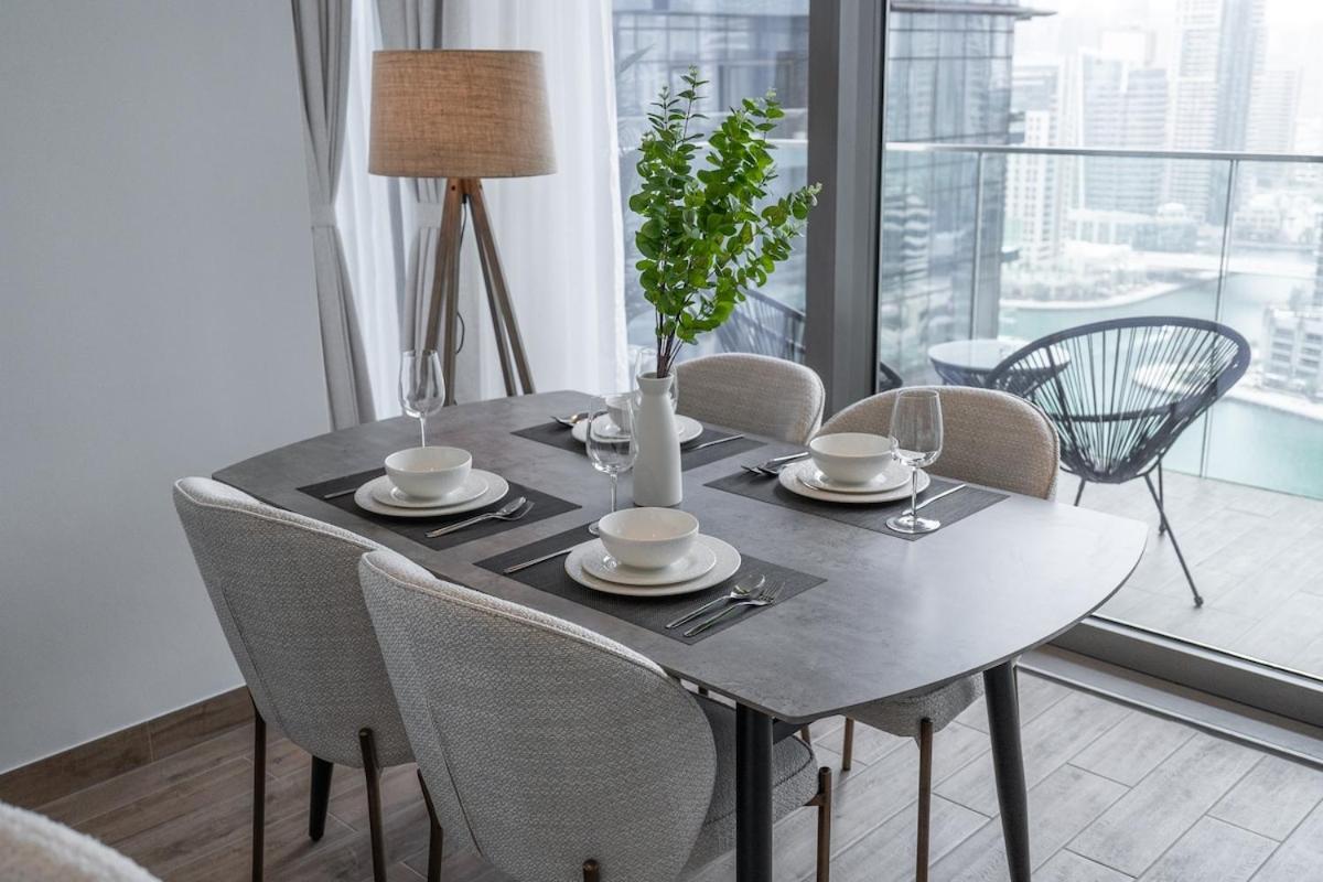Stylish 2br Escape For 6 In The Heart Of Marina Apartment *