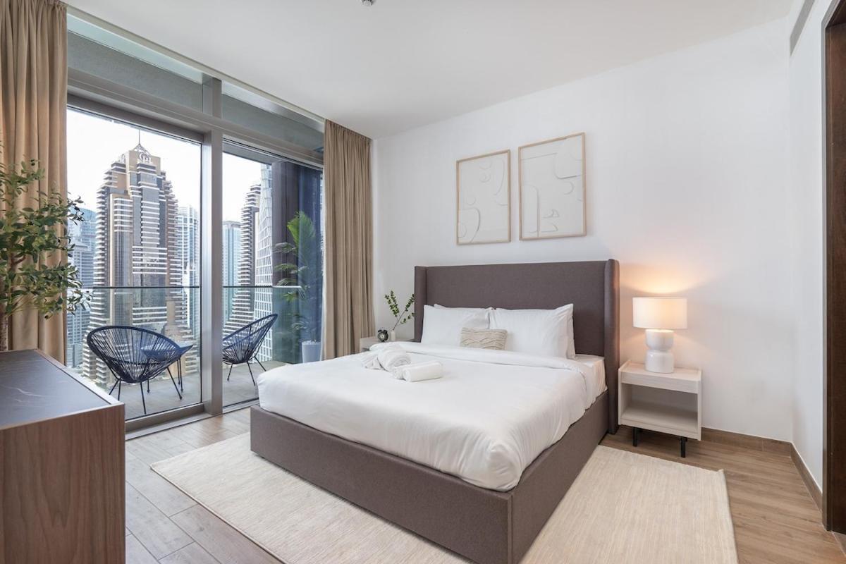 Apartment Stylish 2br Escape For 6 In The Heart Of Marina