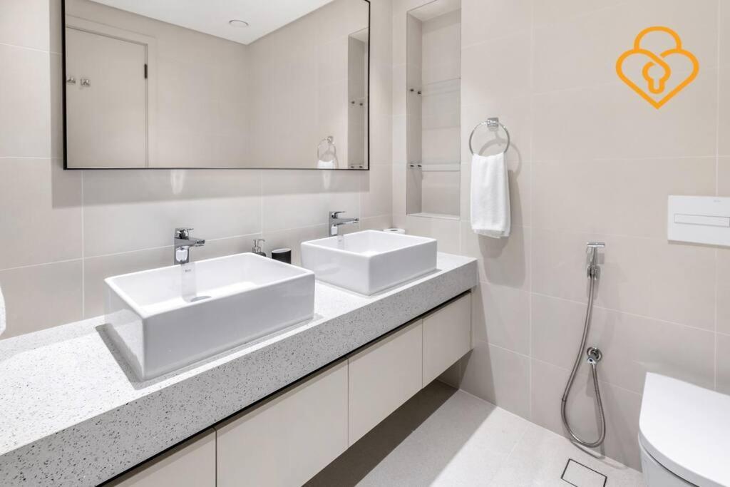 Keysplease Full Seaview 2 Bedroom Private Beach, Emaar Beachfront *