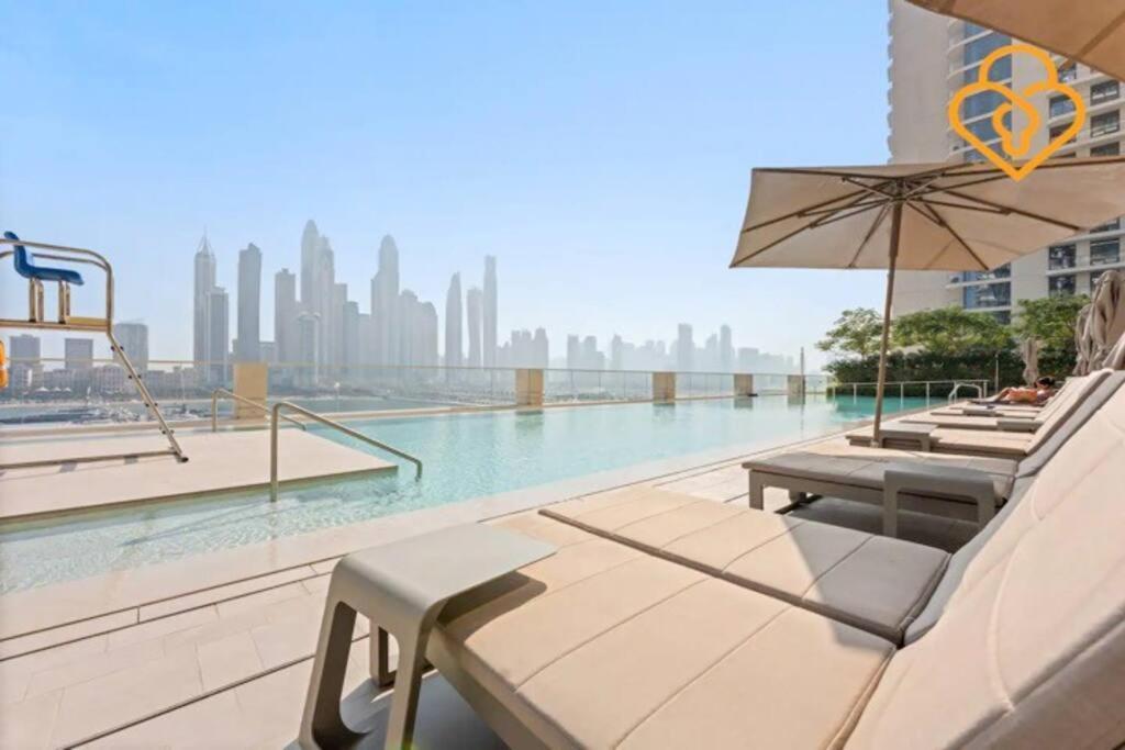 Keysplease Full Seaview 2 Bedroom Private Beach, Emaar Beachfront Dubai