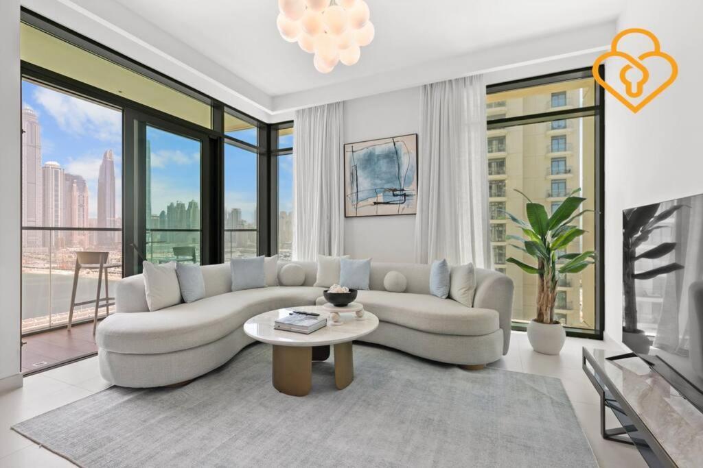 Keysplease Full Seaview 2 Bedroom Private Beach, Emaar Beachfront