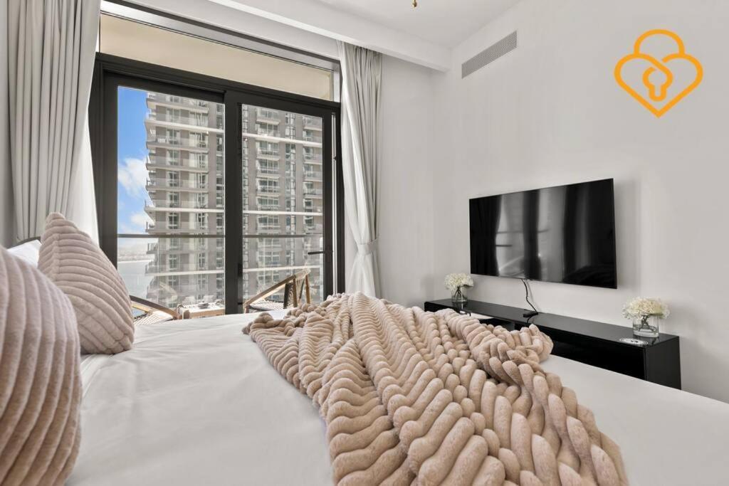 Keysplease Full Seaview 2 Bedroom Private Beach, Emaar Beachfront * Dubai