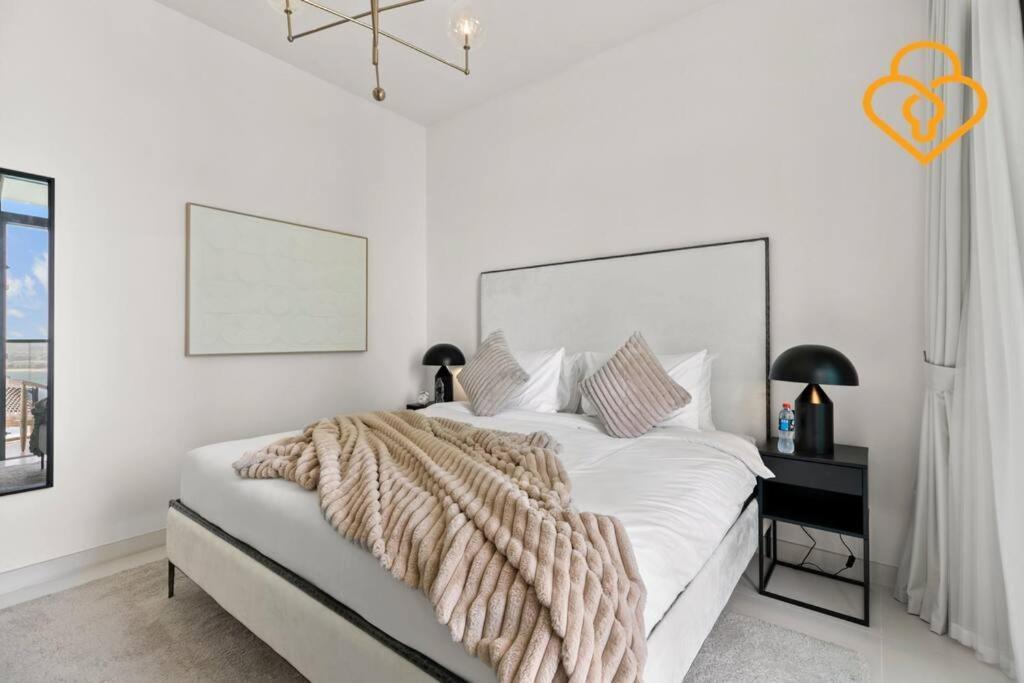 Keysplease Full Seaview 2 Bedroom Private Beach, Emaar Beachfront Apartment