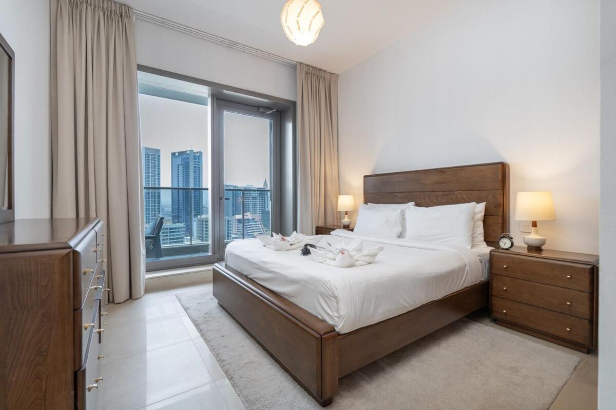 Apartment Wonderful 1-bedroom With Canal View At Sparkle Tower In Marina *
