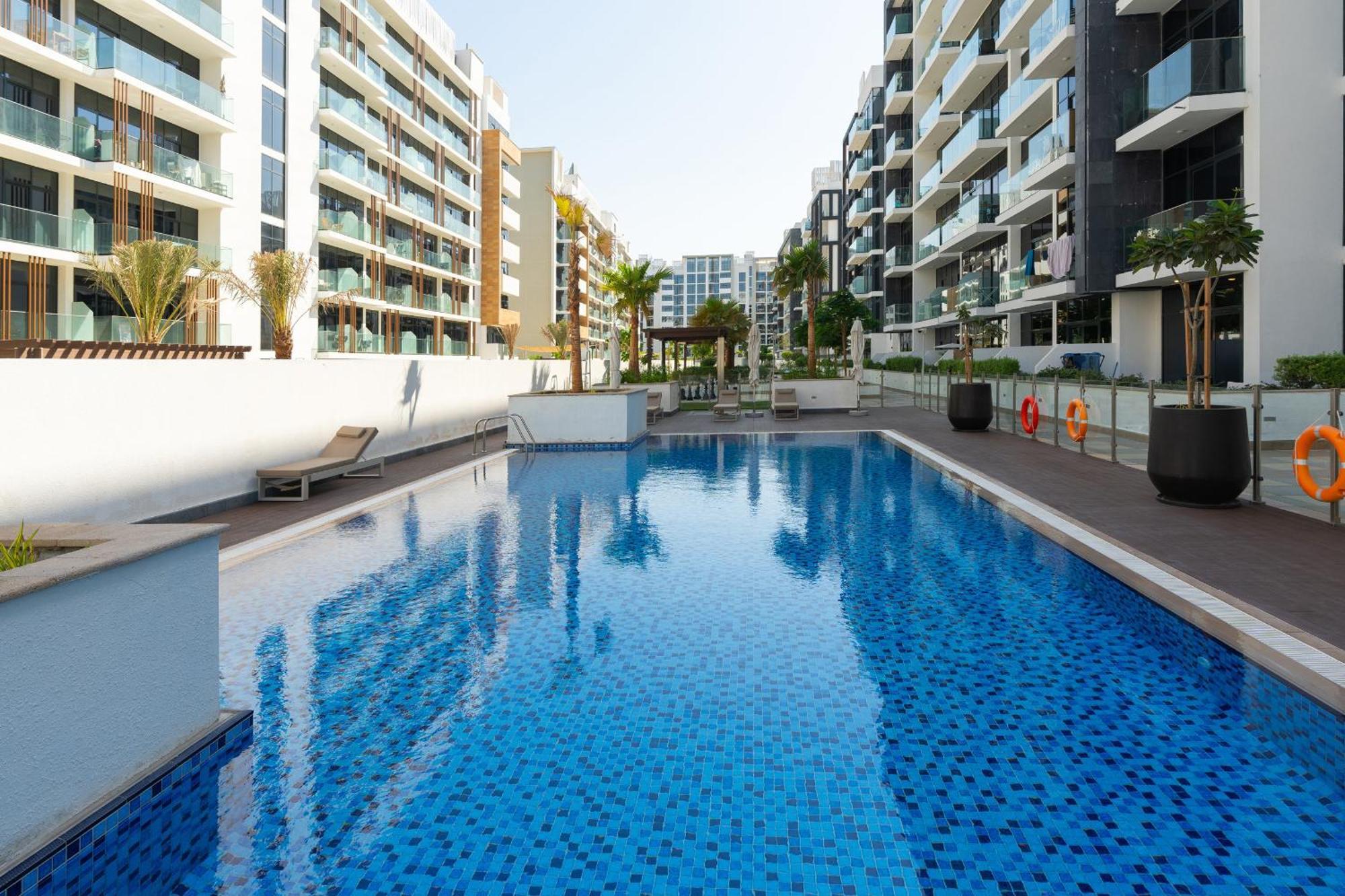 Contemporary 1br In Azizi Riviera 27, Meydan City- Allsopp & Allsopp Apartment Dubai