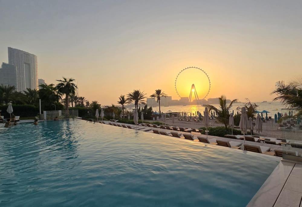 Private 1br Biophilic Retreat With Access & Infinity Pool Apartment Dubai