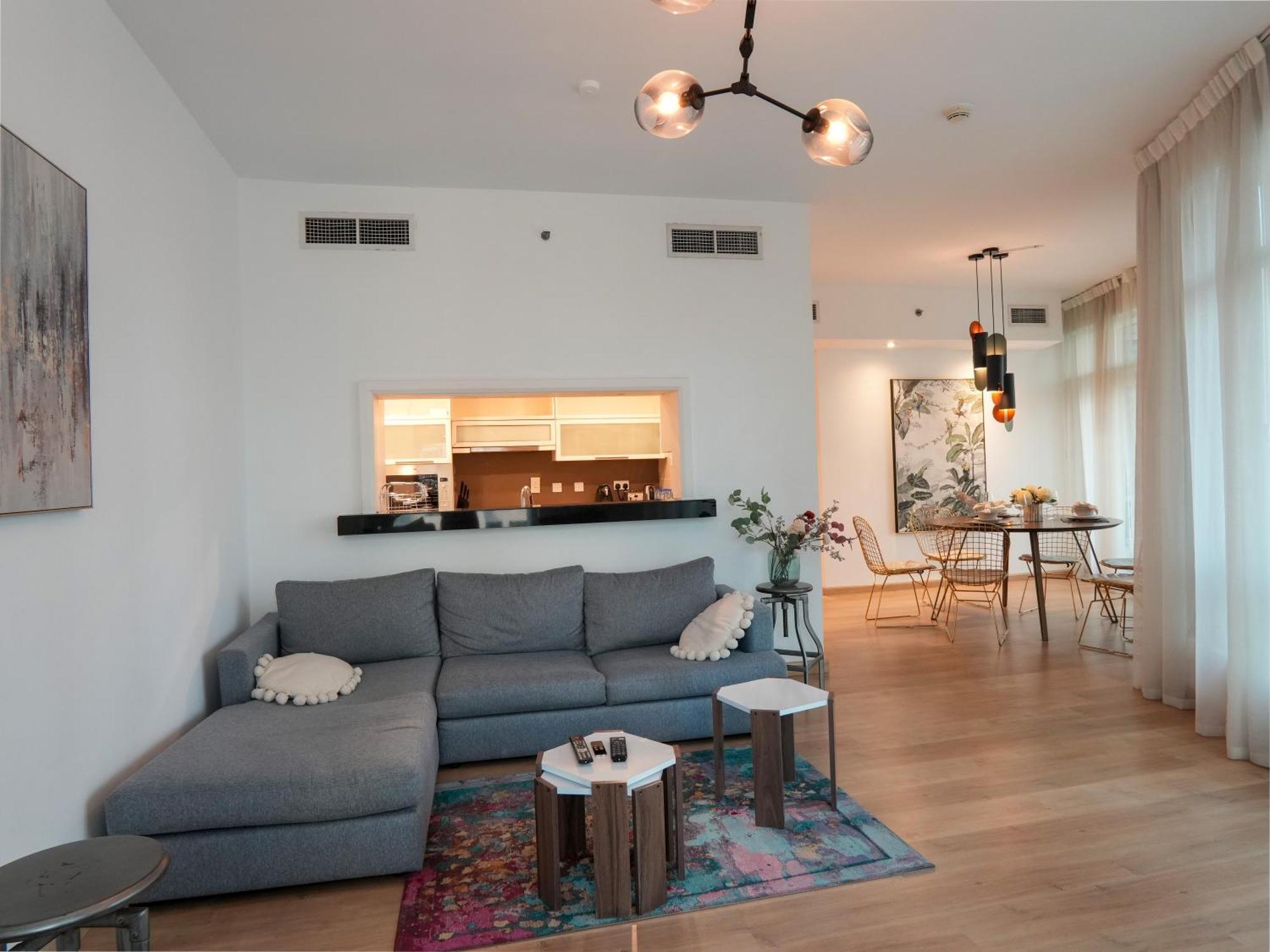 Easygo - Comfy 2bdr In Loft Tower Downtown