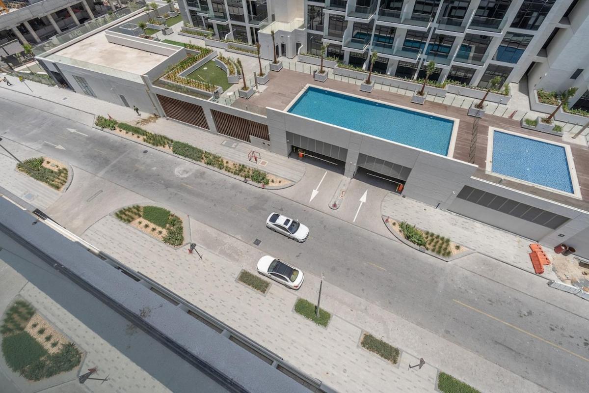 Immaculate Great For 2 In Meydan Apartment Dubai