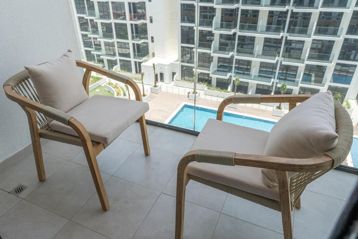 Immaculate Great For 2 In Meydan * Dubai