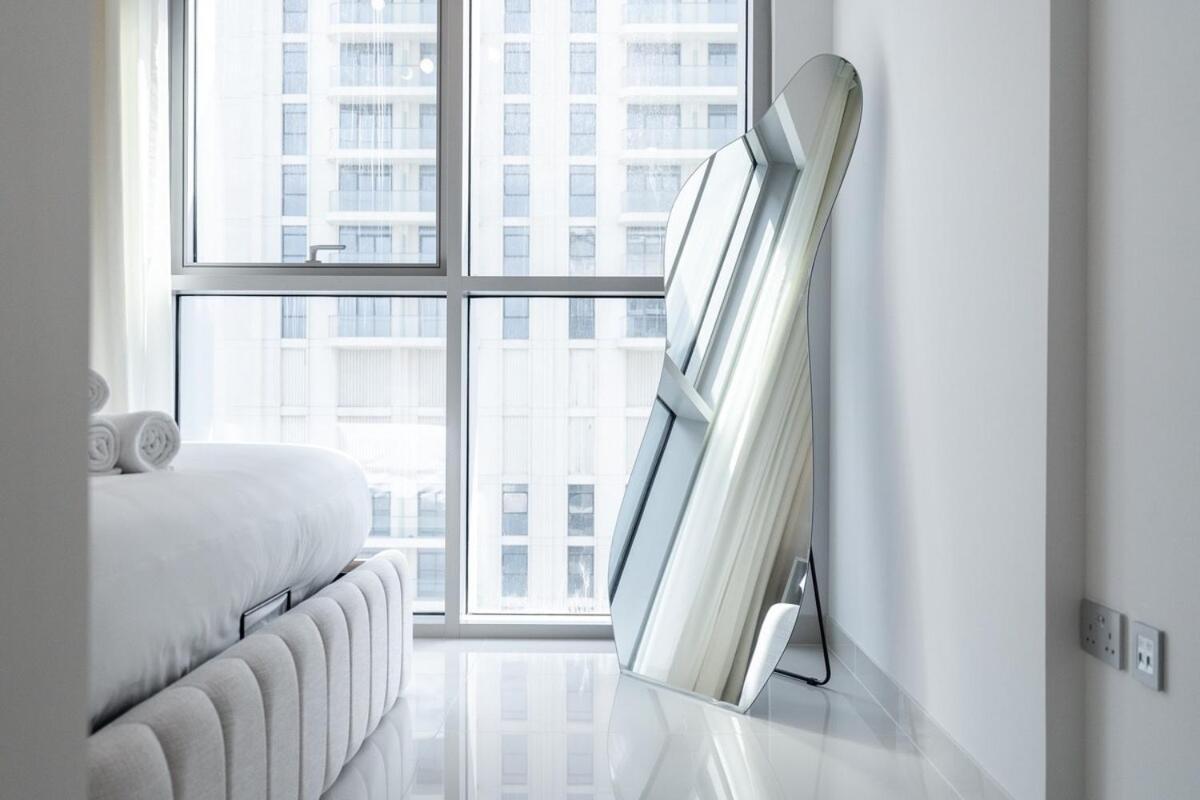 Apartment Luxury 1-bedroom At Emaar Beachfront Dubai