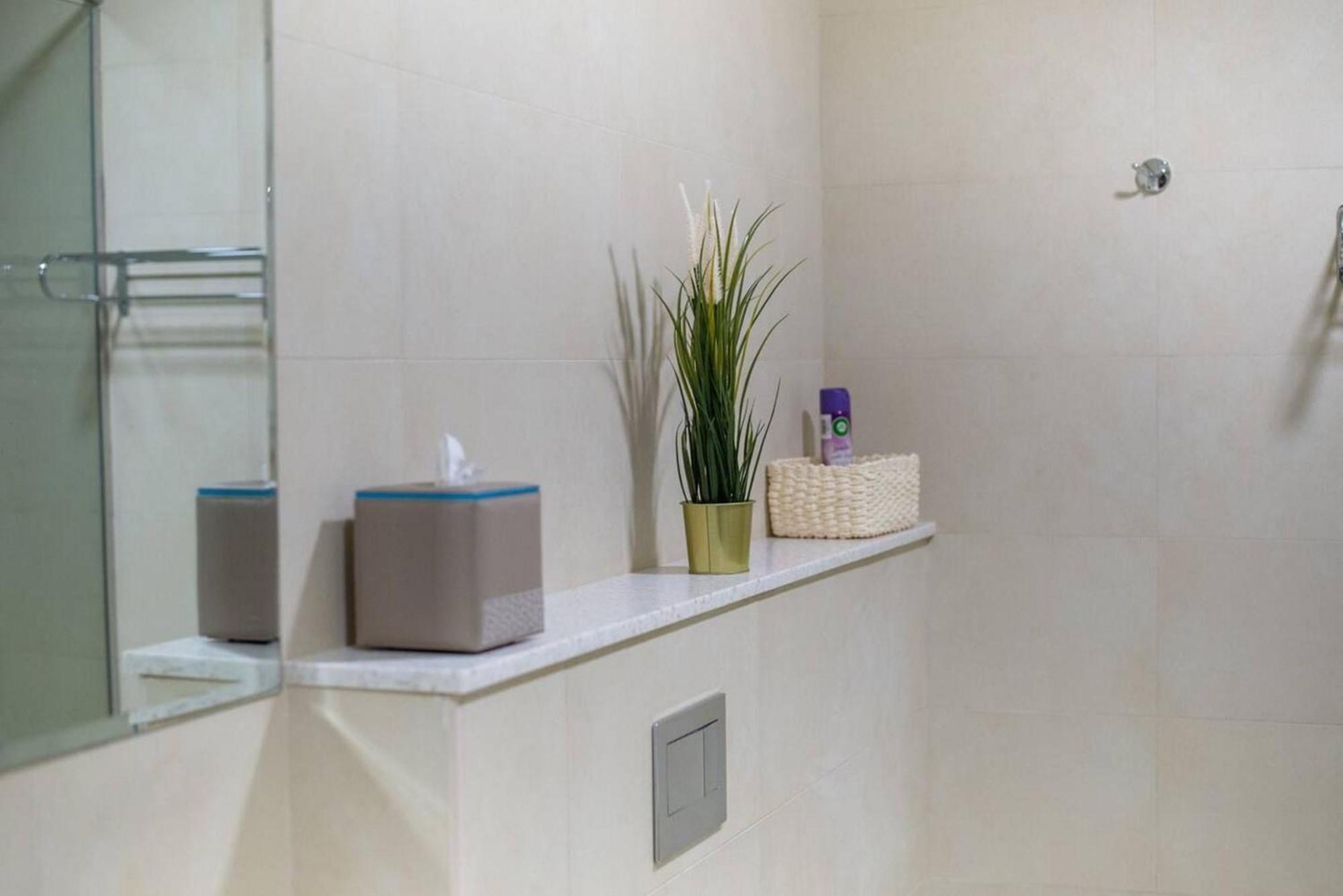 Globalstay Avani Palm View *