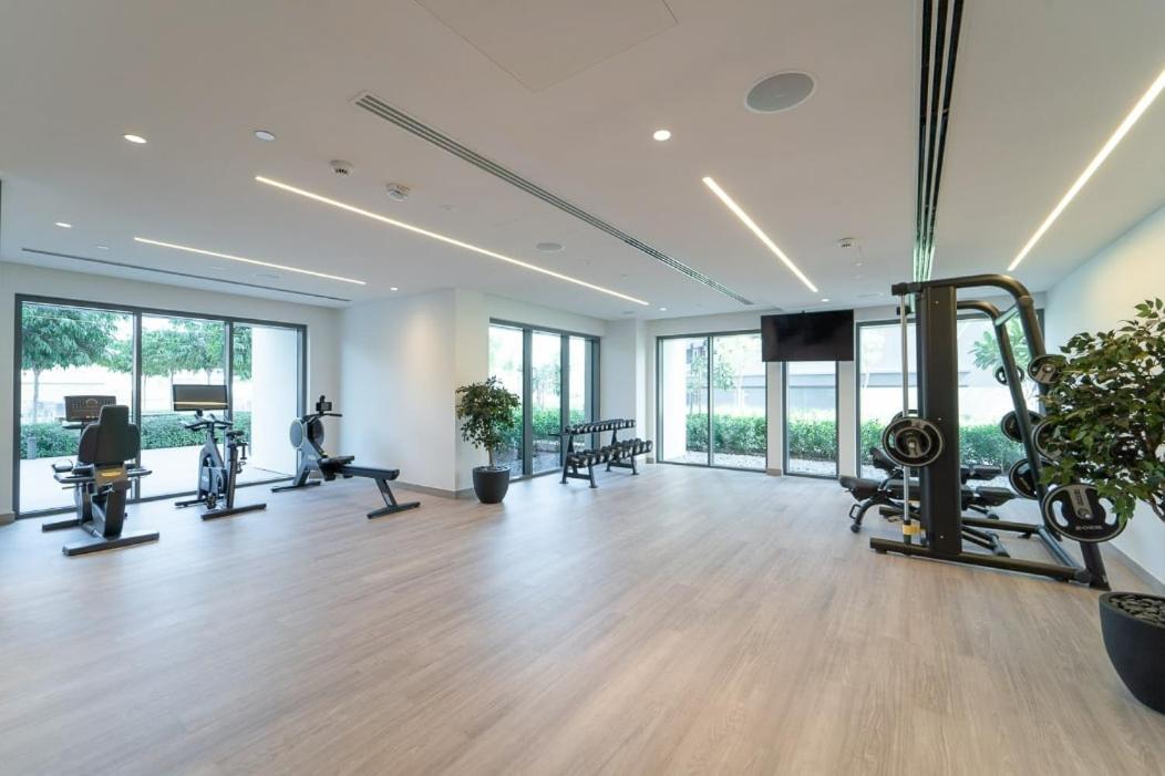 Apartment Posh 2-bedroom Flat In The Heart Of Downtown, Dubai! *
