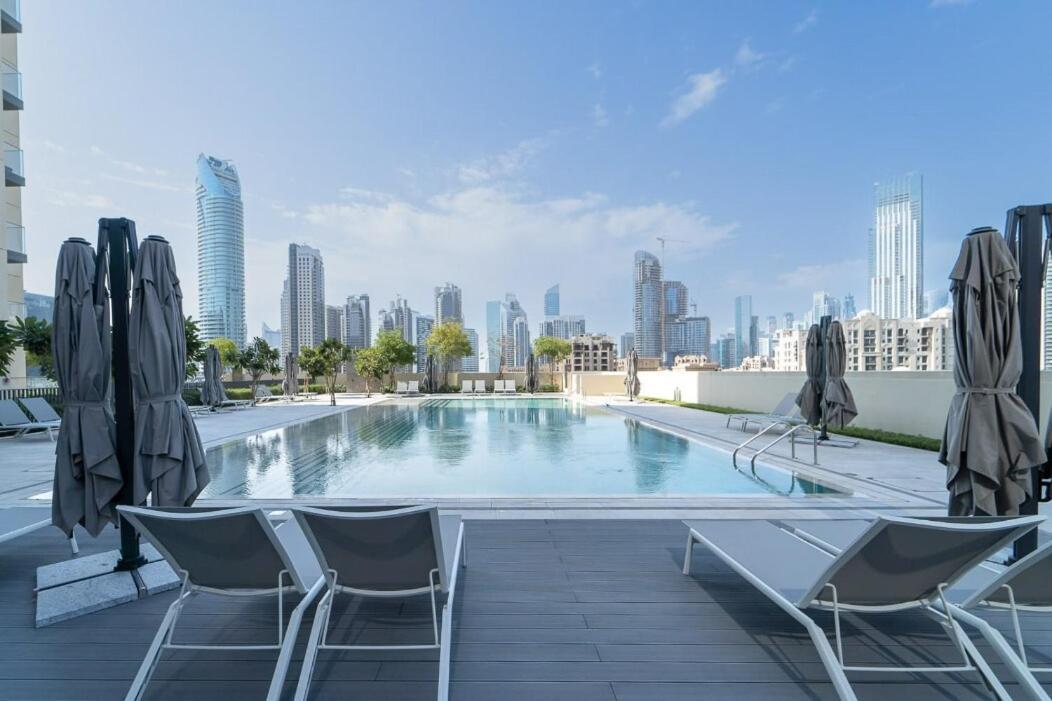 Apartment Posh 2-bedroom Flat In The Heart Of Downtown, Dubai! Dubai