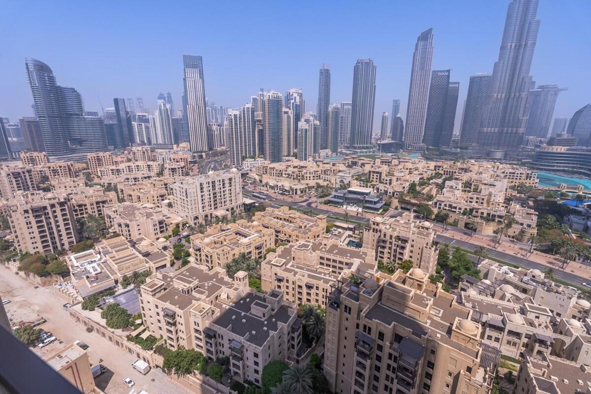 Posh 2-bedroom Flat In The Heart Of Downtown, Dubai! Apartment Dubai