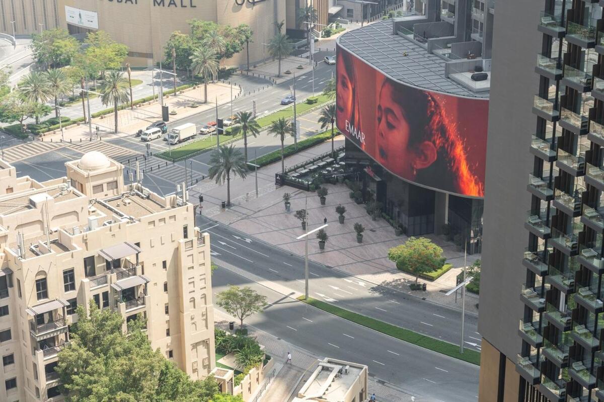 Posh 2-bedroom Flat In The Heart Of Downtown, Dubai! Apartment *