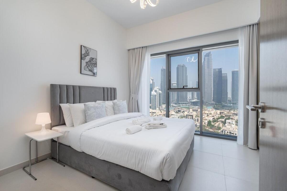 Posh 2-bedroom Flat In The Heart Of Downtown, Dubai! Apartment *