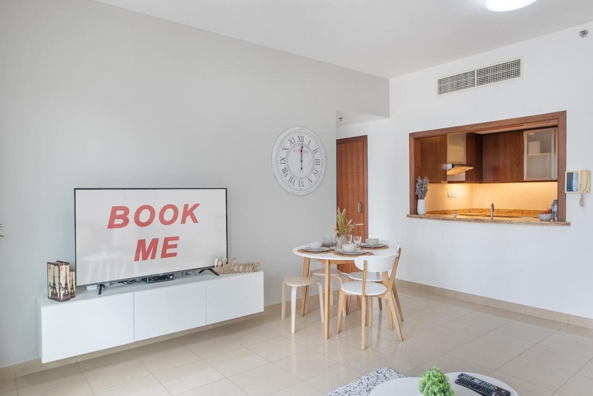 Cozy 1br Perfect For 4 In Downtown Dubai