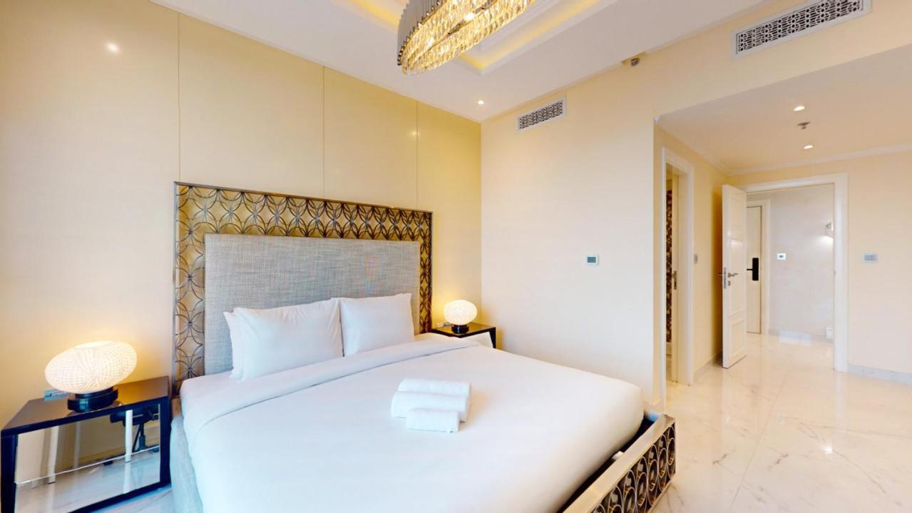 The Residences 7 - Elegant Two Bed With View * Dubai