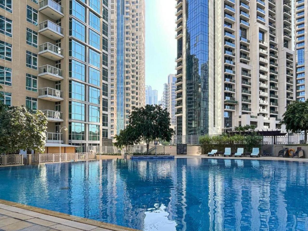 The Residences 7 - Elegant Two Bed With View Apartment