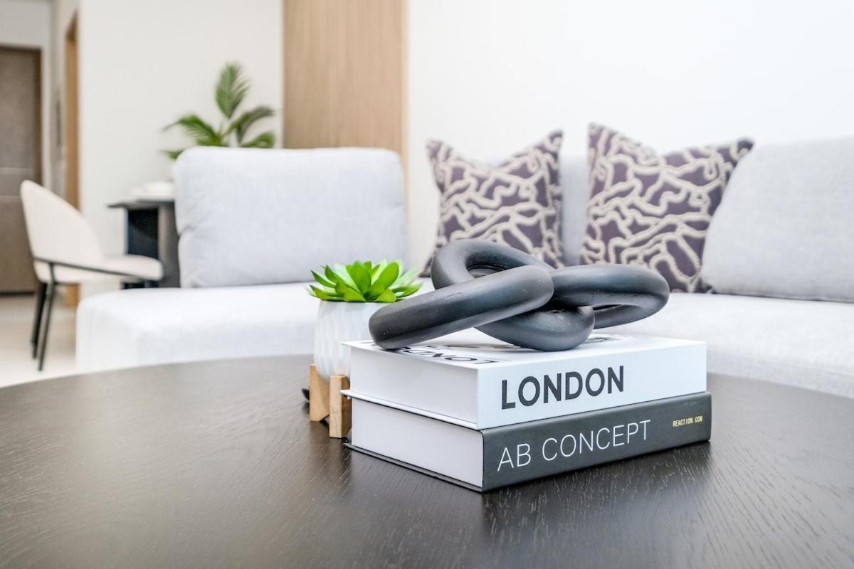Serene 1-bedroom For 4 In Business Bay Apartment *
