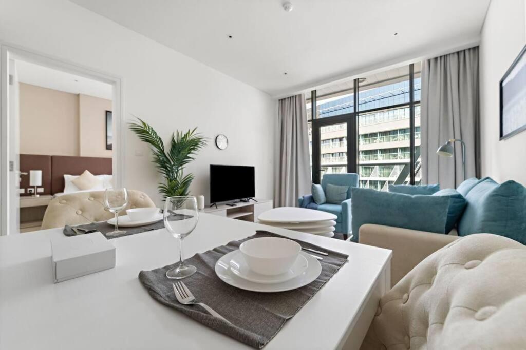 Apartment Chic Living 1 Bhk With Access Dubai