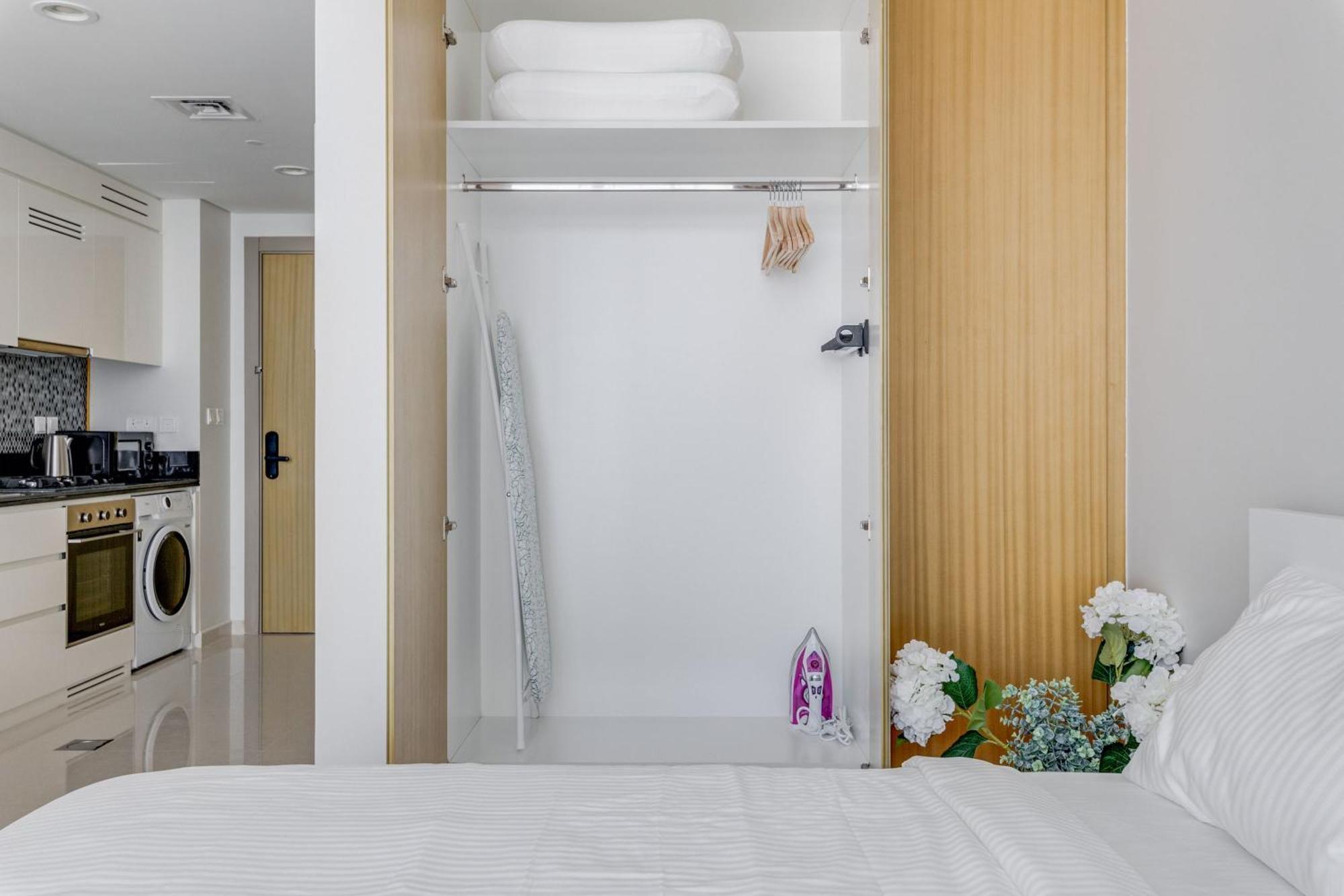 Knokey Aykon Apartment Dubai