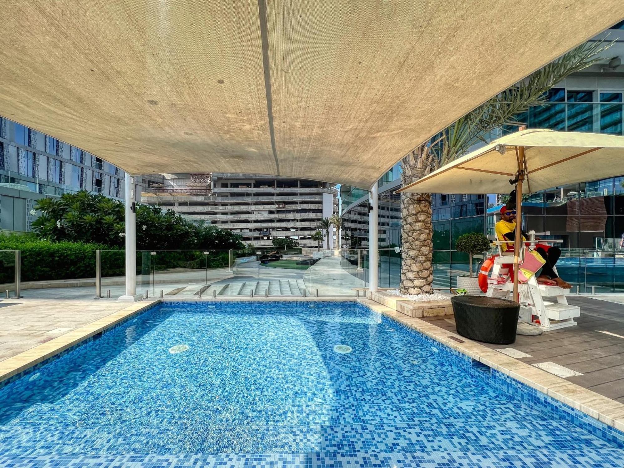 Apartment The Smart Concierge - Damac Heights