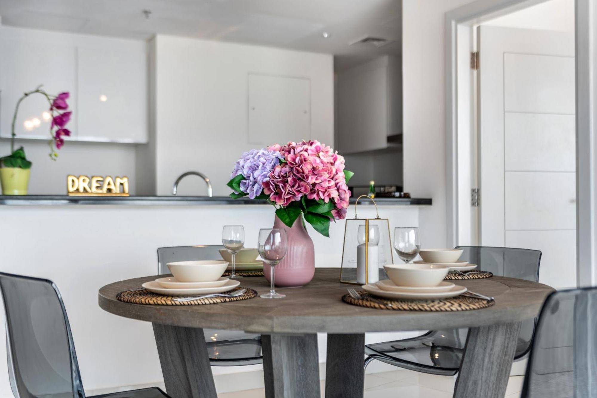 The Smart Concierge - Damac Heights Apartment Dubai