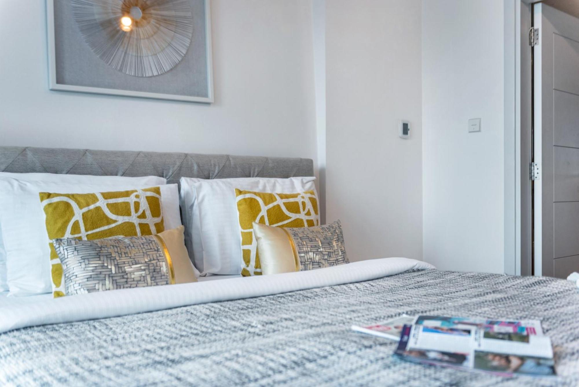 The Smart Concierge - Damac Heights Apartment