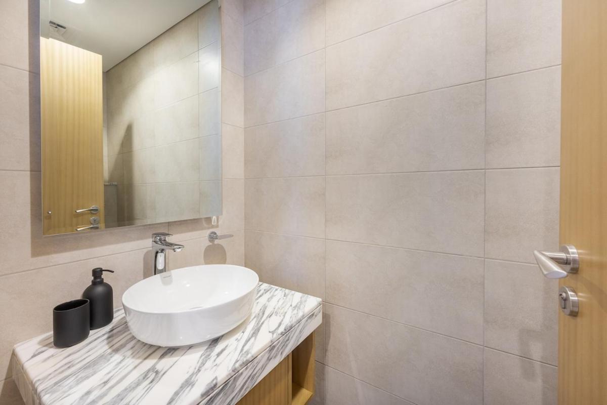 Serene 2-bedroom With Views Of The Cityscape At Aykon City Tower C In Business Bay Apartment *