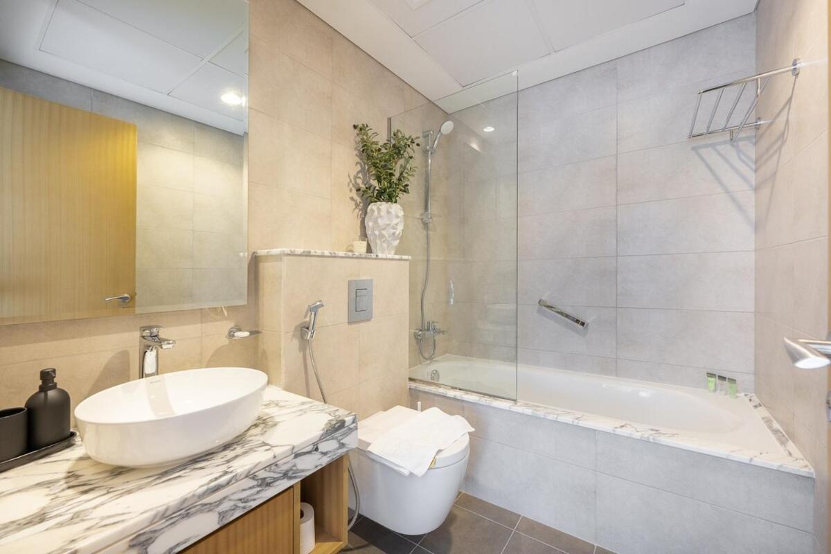 Apartment Serene 2-bedroom With Views Of The Cityscape At Aykon City Tower C In Business Bay *
